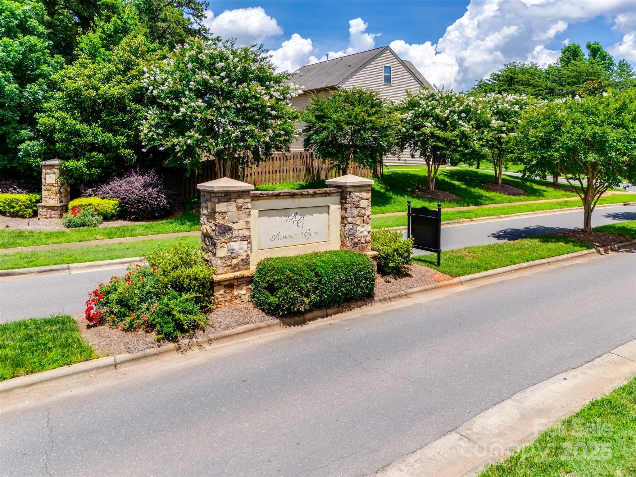 Almond Glen - Residential