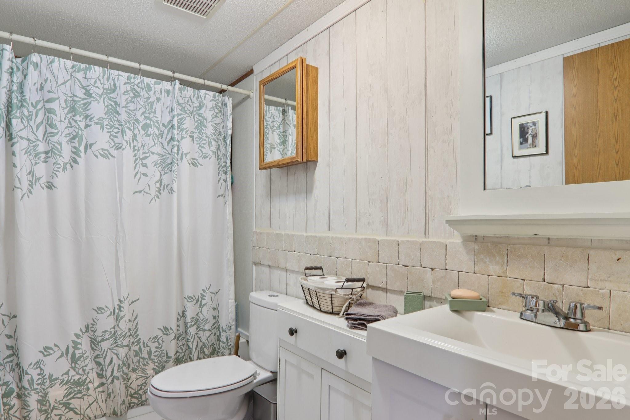 One Oak Estates - Residential