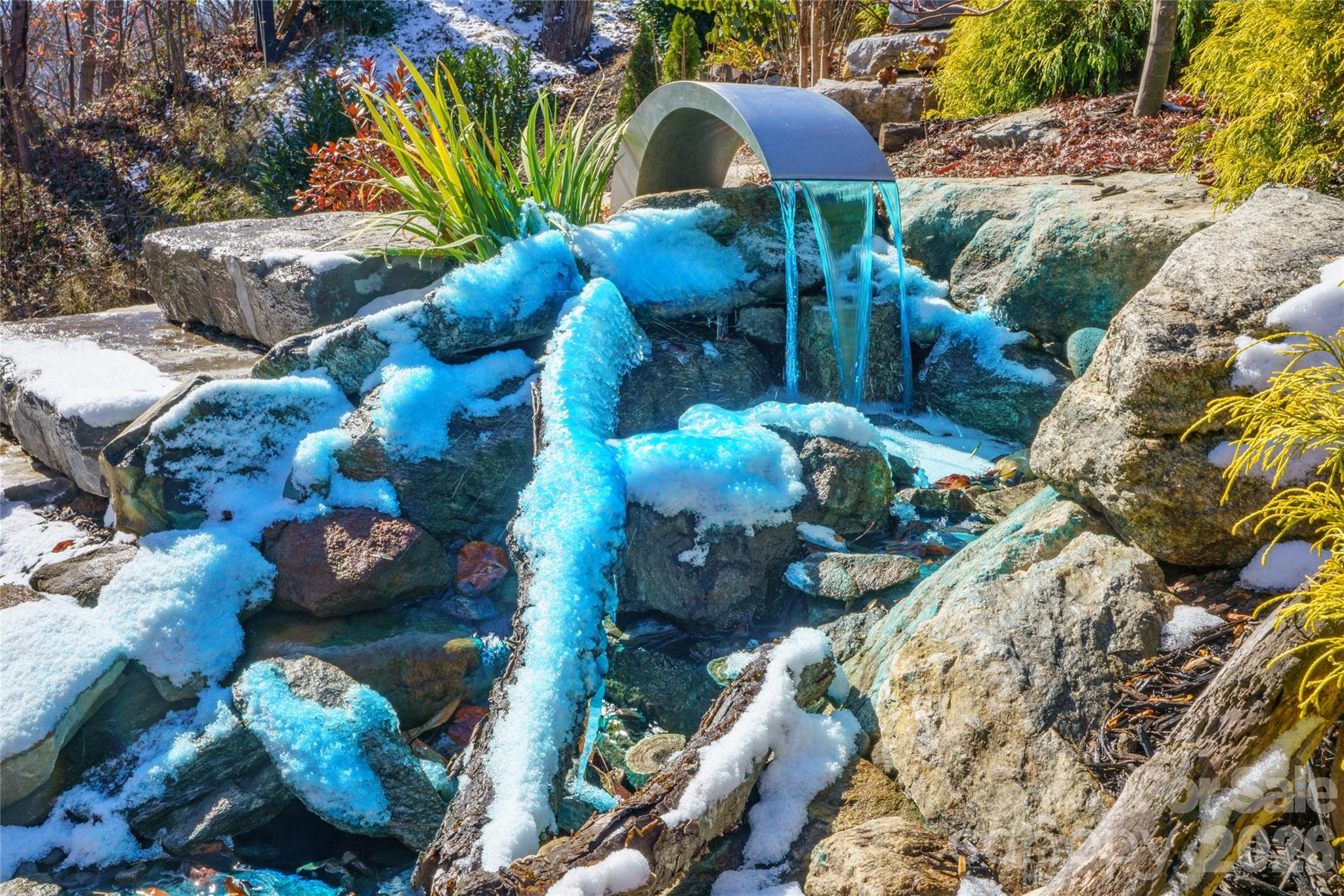 Crest Mountain - Residential