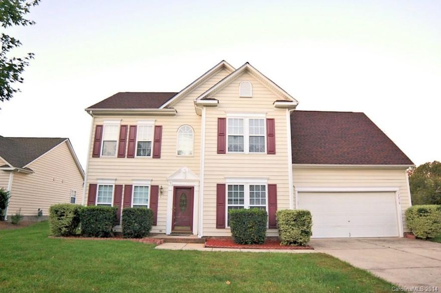 PRICE REDUCED TO SELL - Lovely house in a great, quiet neighborhood. Featuring 2 master BRs (one on the main floor), office, laundry room, & jet tub in master BA. Mostly everything updated: new roof (2011), new paint, new gas range (w/5 burners & griddle), & new dishwasher. ADT system installed. Big, private backyard. Easy access to highway 485. 1 YR HOME WARRANTY PROVIDED. *Items to transfer to buyer at no cost: fridge, infrared fireplace heater and surround sound system in family room.