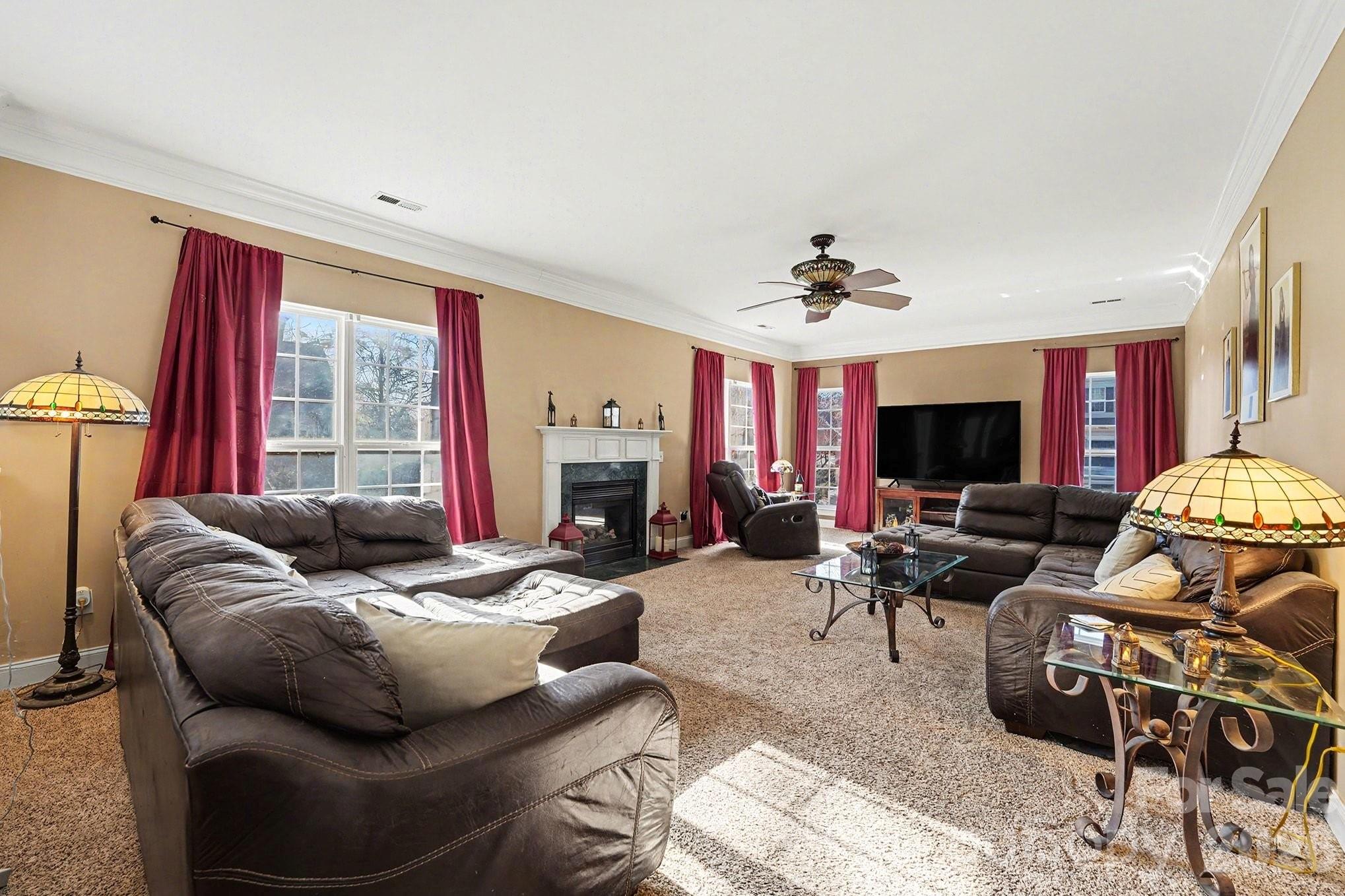 Sheffield Manor - Residential