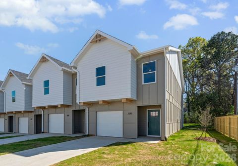 3119 Hatty Place Charlotte NC 28216