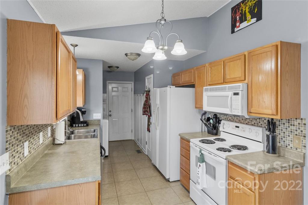 Triple Oaks - Residential