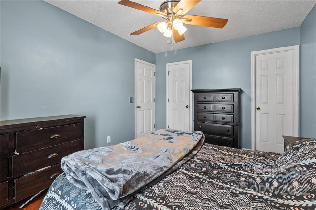 Triple Oaks - Residential