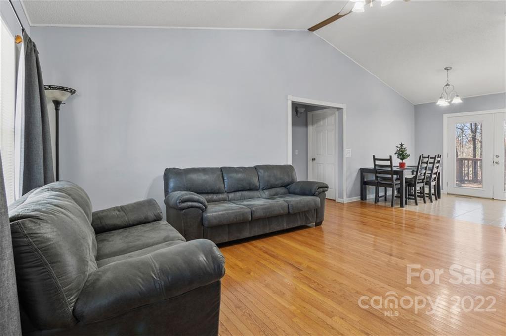 Triple Oaks - Residential