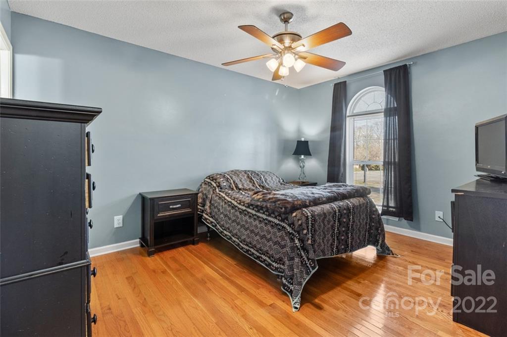 Triple Oaks - Residential