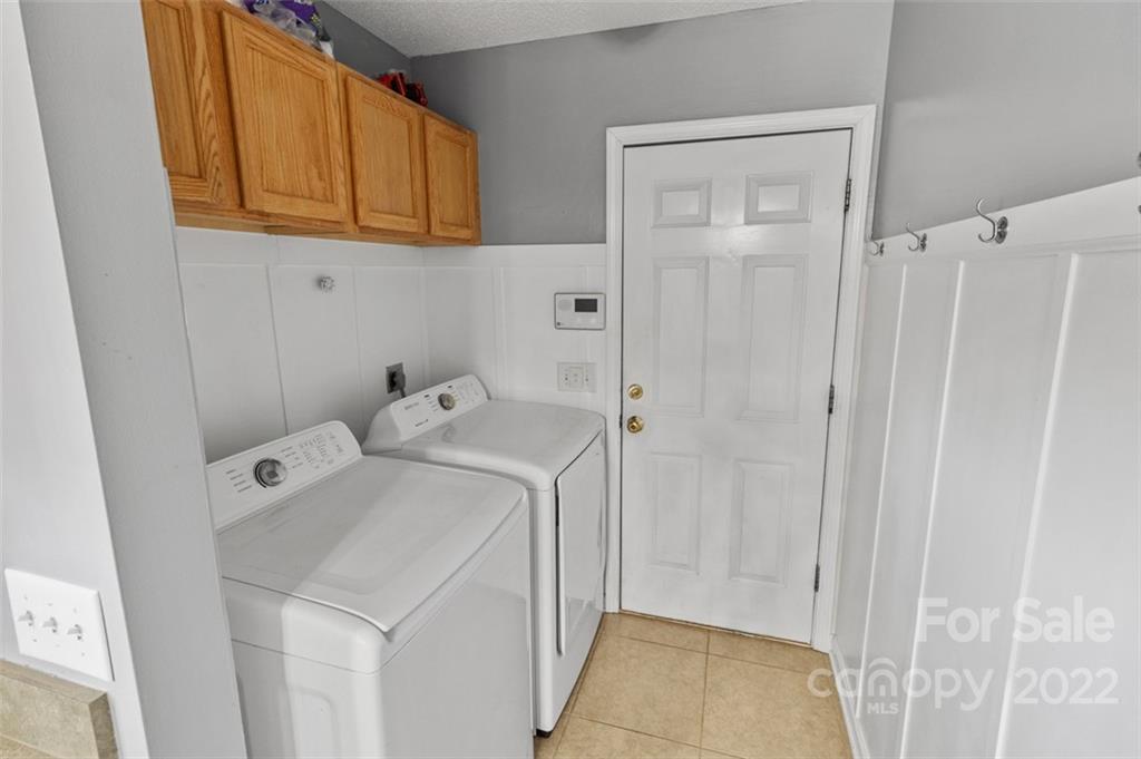 Triple Oaks - Residential