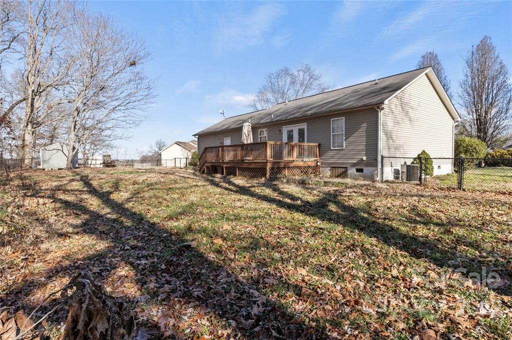 Triple Oaks - Residential