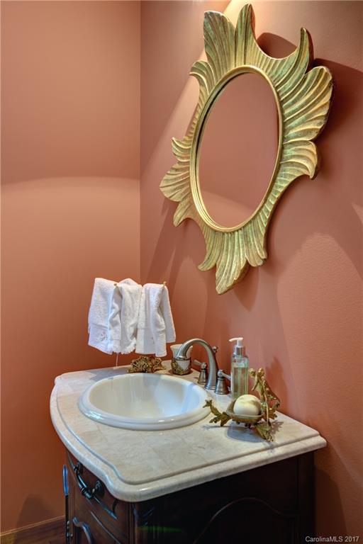 Holly Forest - Residential