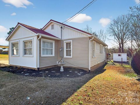 161 Walker Lake Road Forest City NC 28043