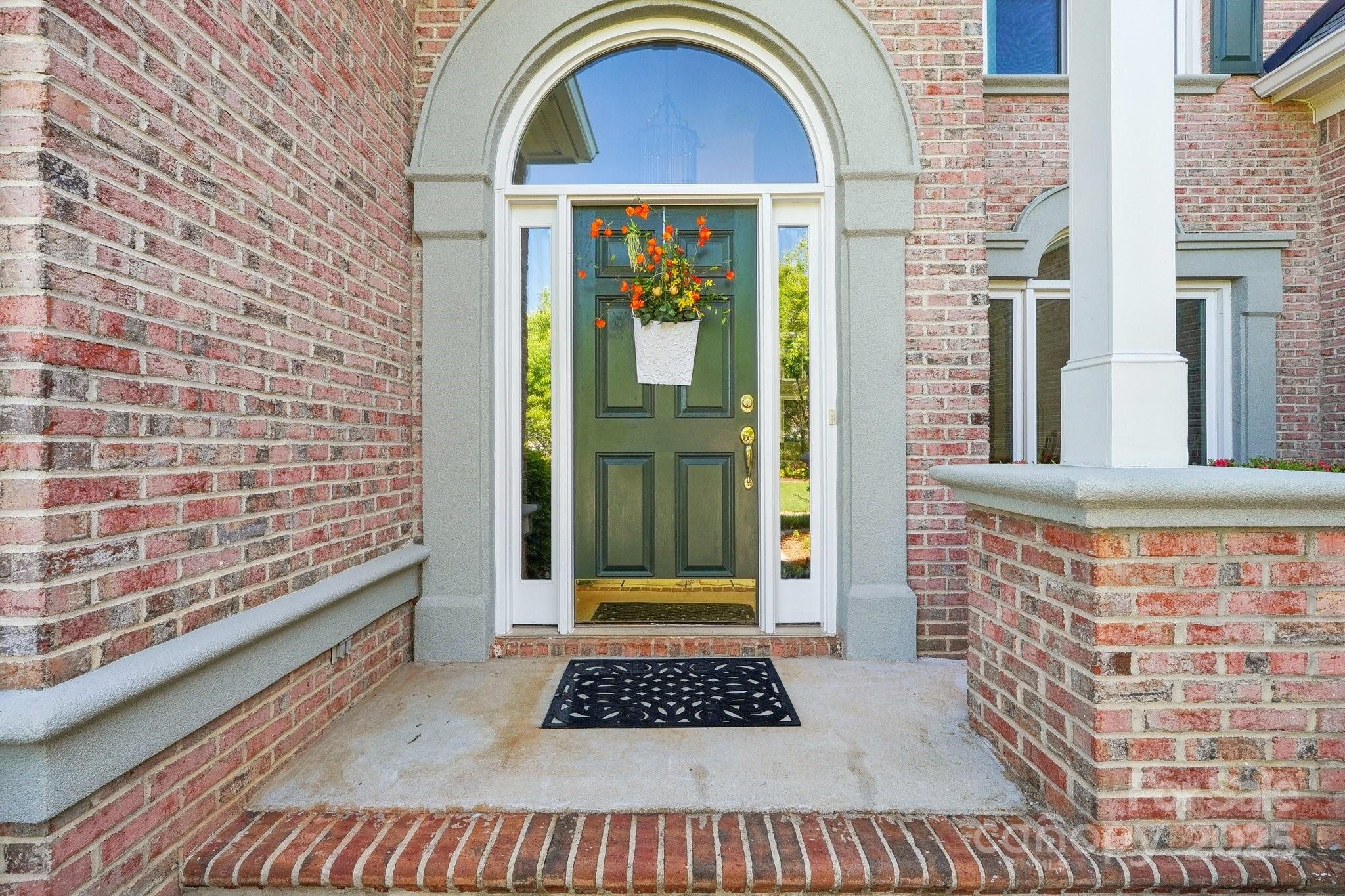 820 Hampshire Hill Road 106