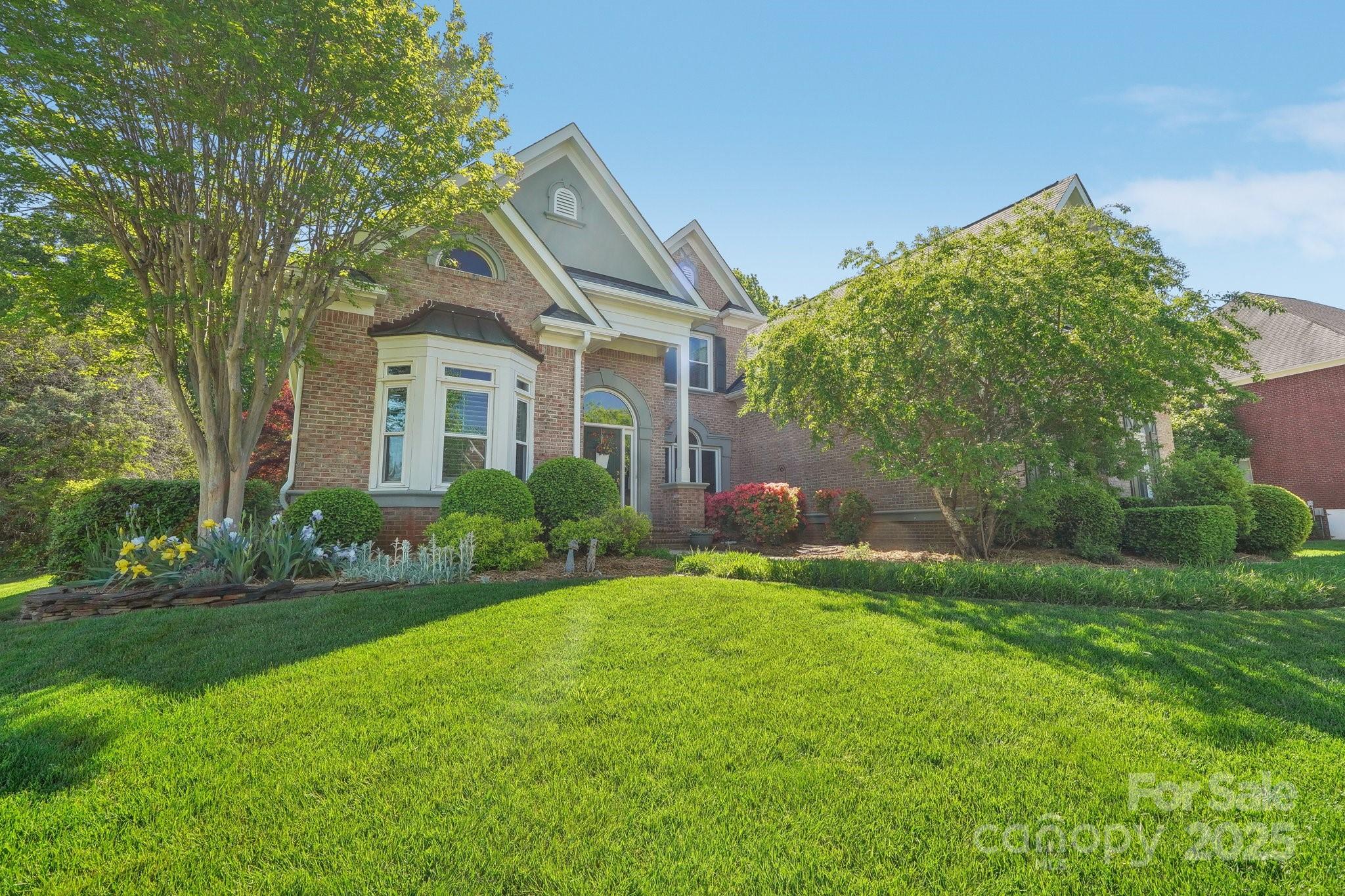 820 Hampshire Hill Road 106