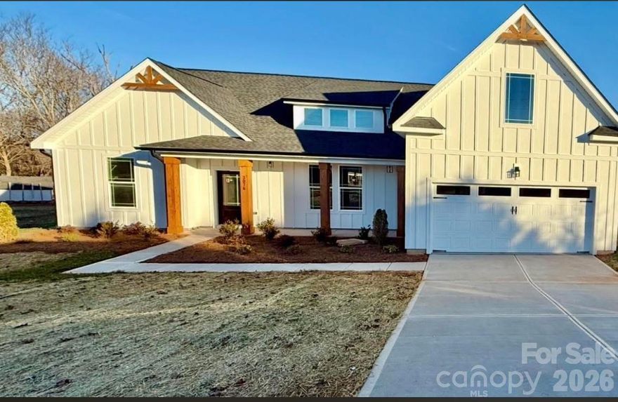 Home entered as a New Construction Comp Sale.