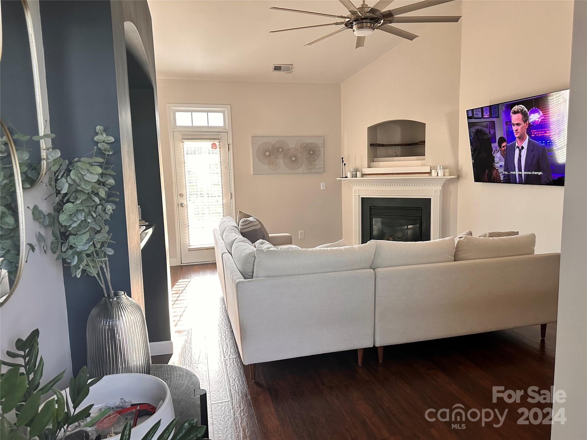 Steele Meadows - Residential