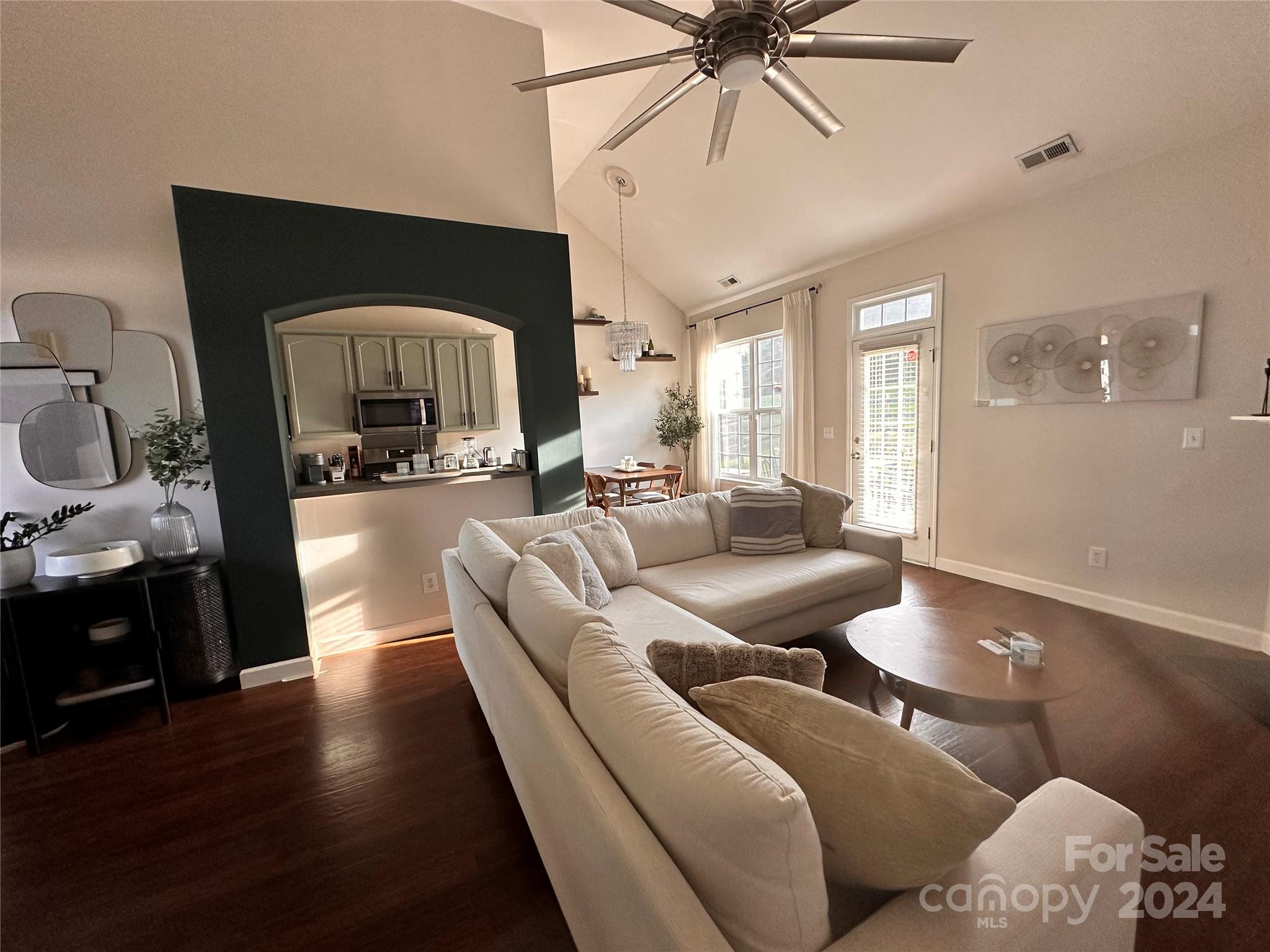 Steele Meadows - Residential