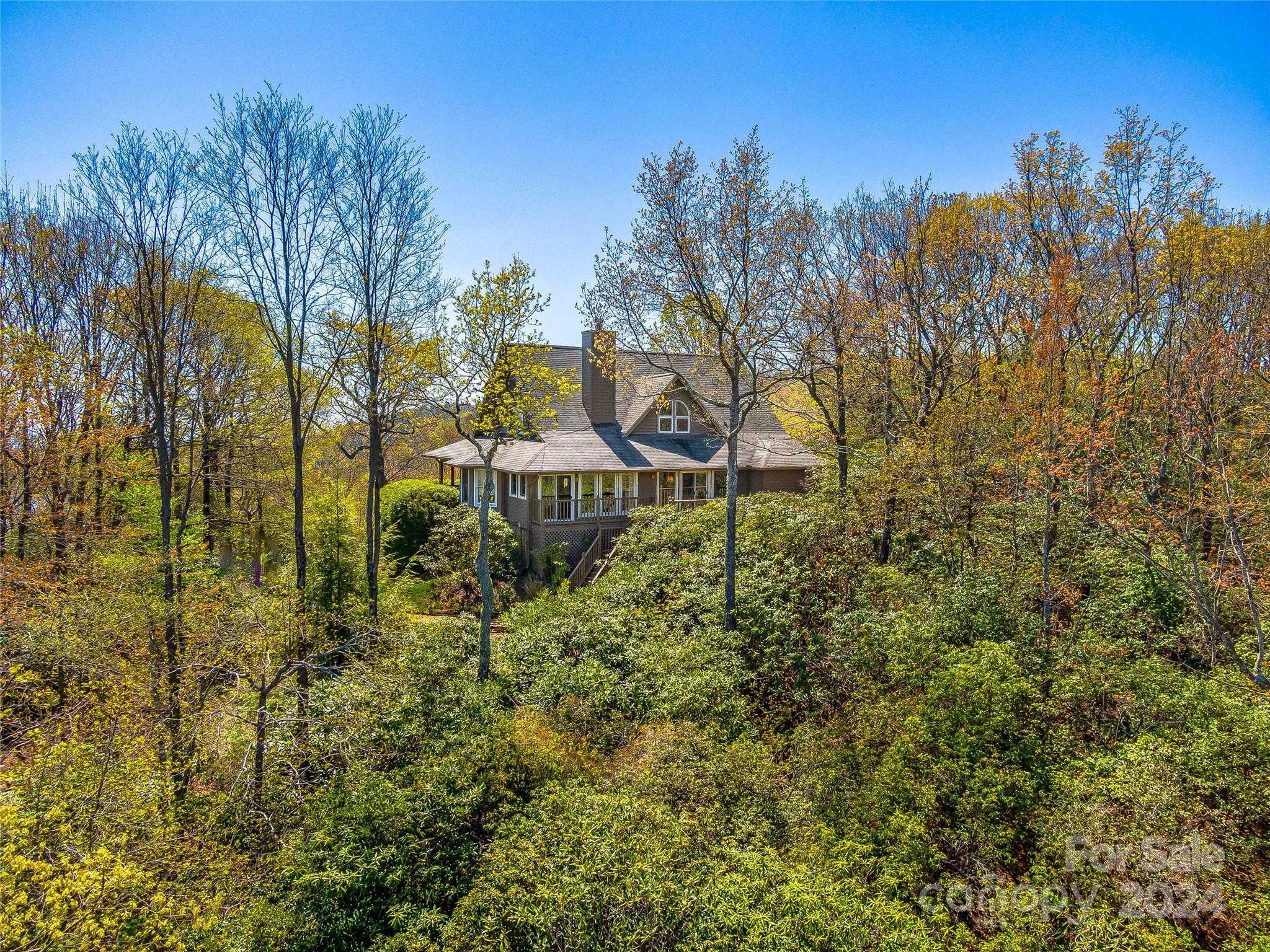 434 Toxaway Drive