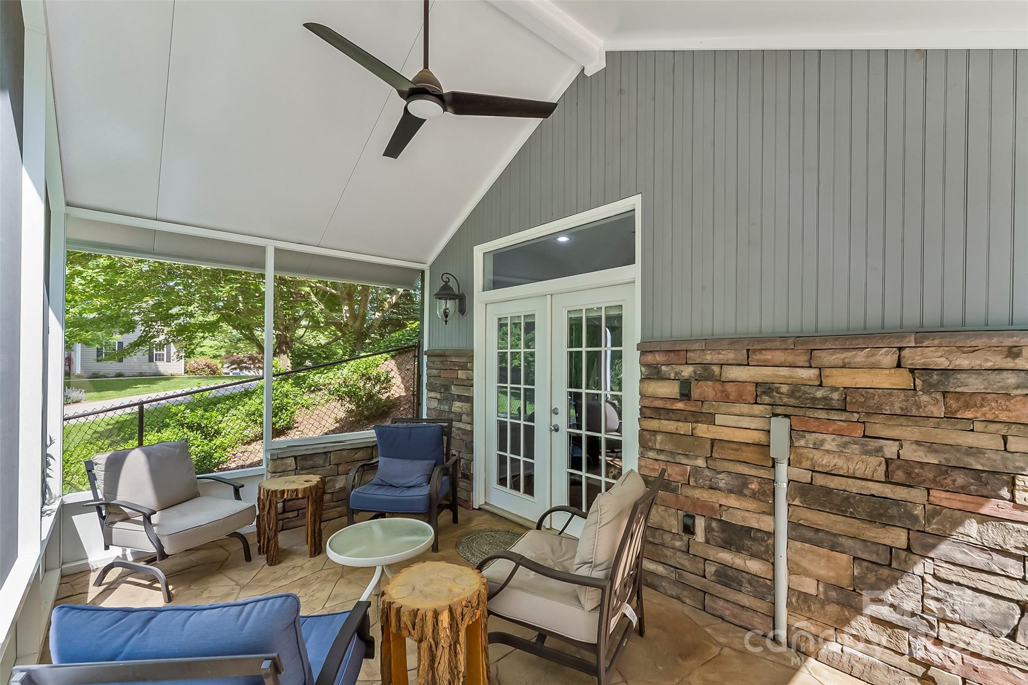 Hunters Ridge - Residential