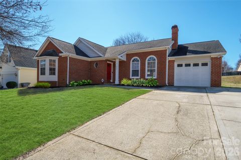 833 Brattleboro Court Charlotte NC 28217