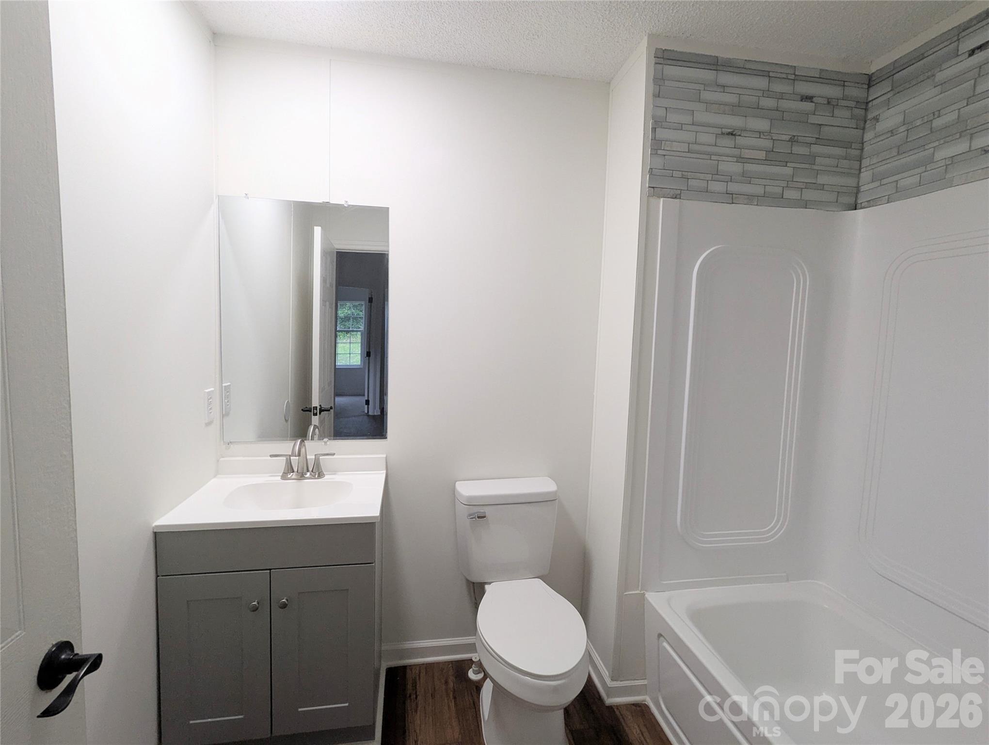 Hoyles Creek - Residential