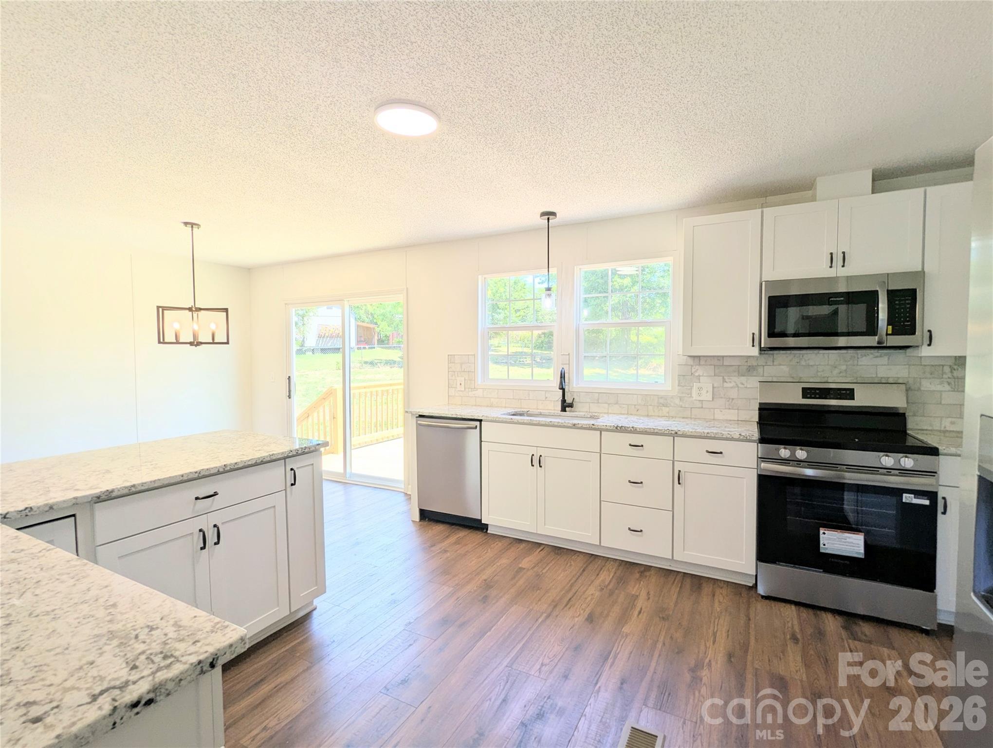 Hoyles Creek - Residential