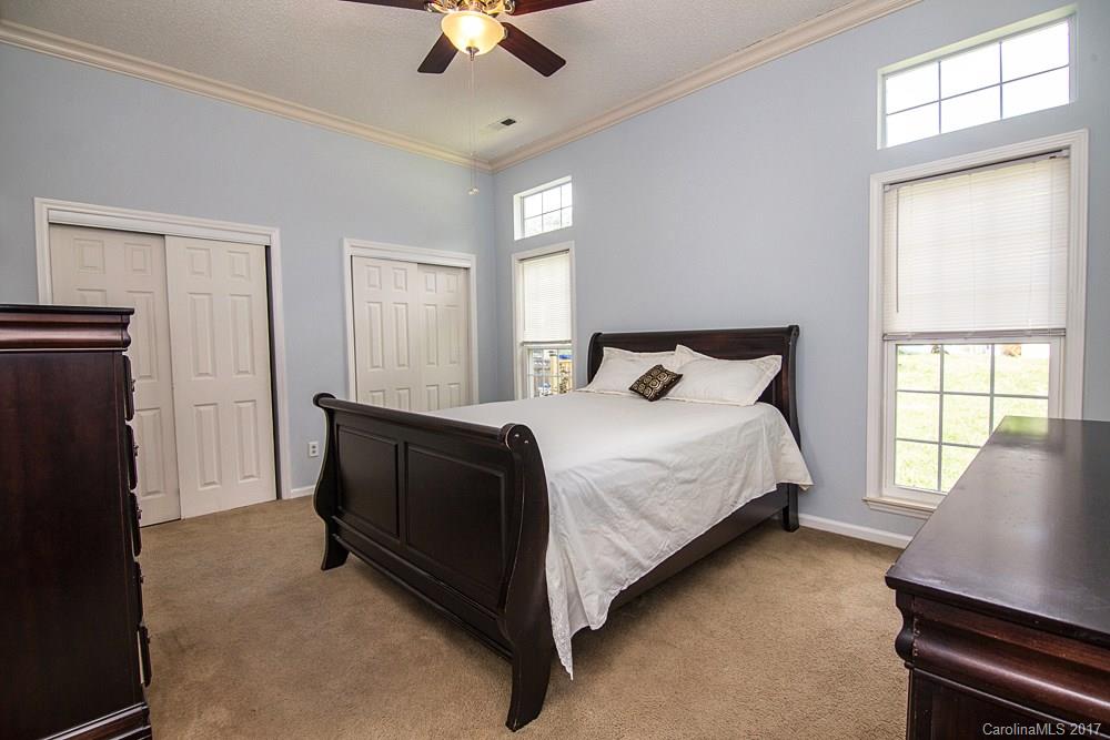 Morris Farms - Residential