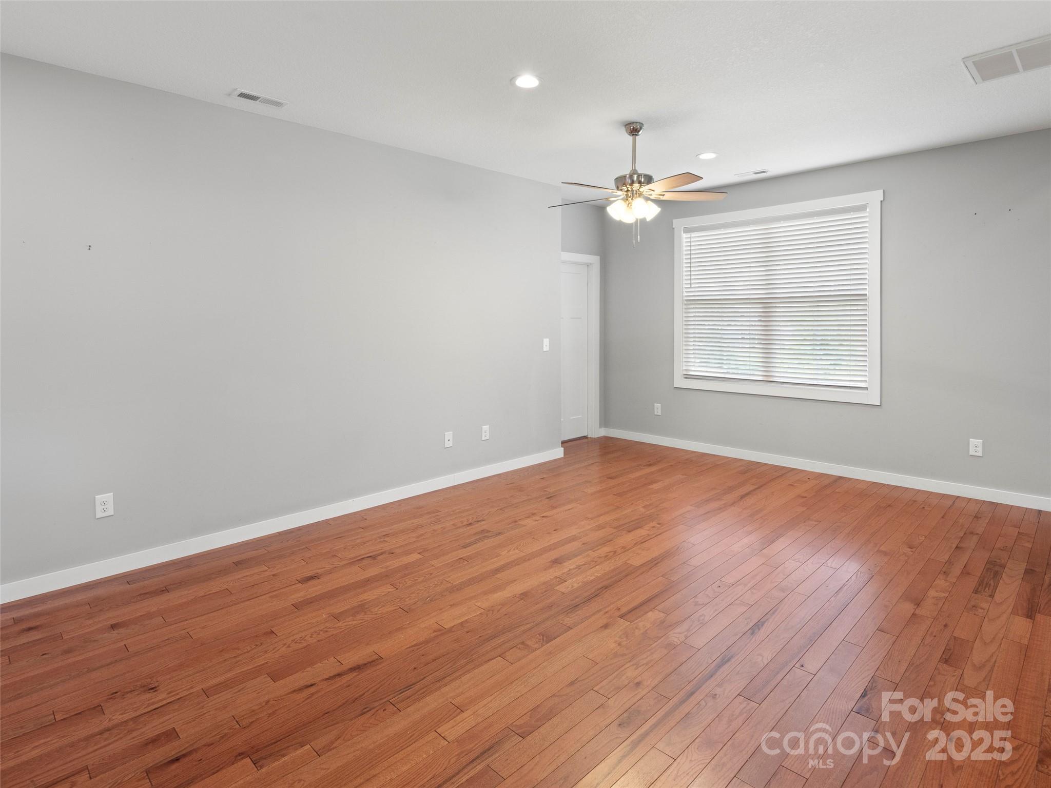 862 Sand Hill Road