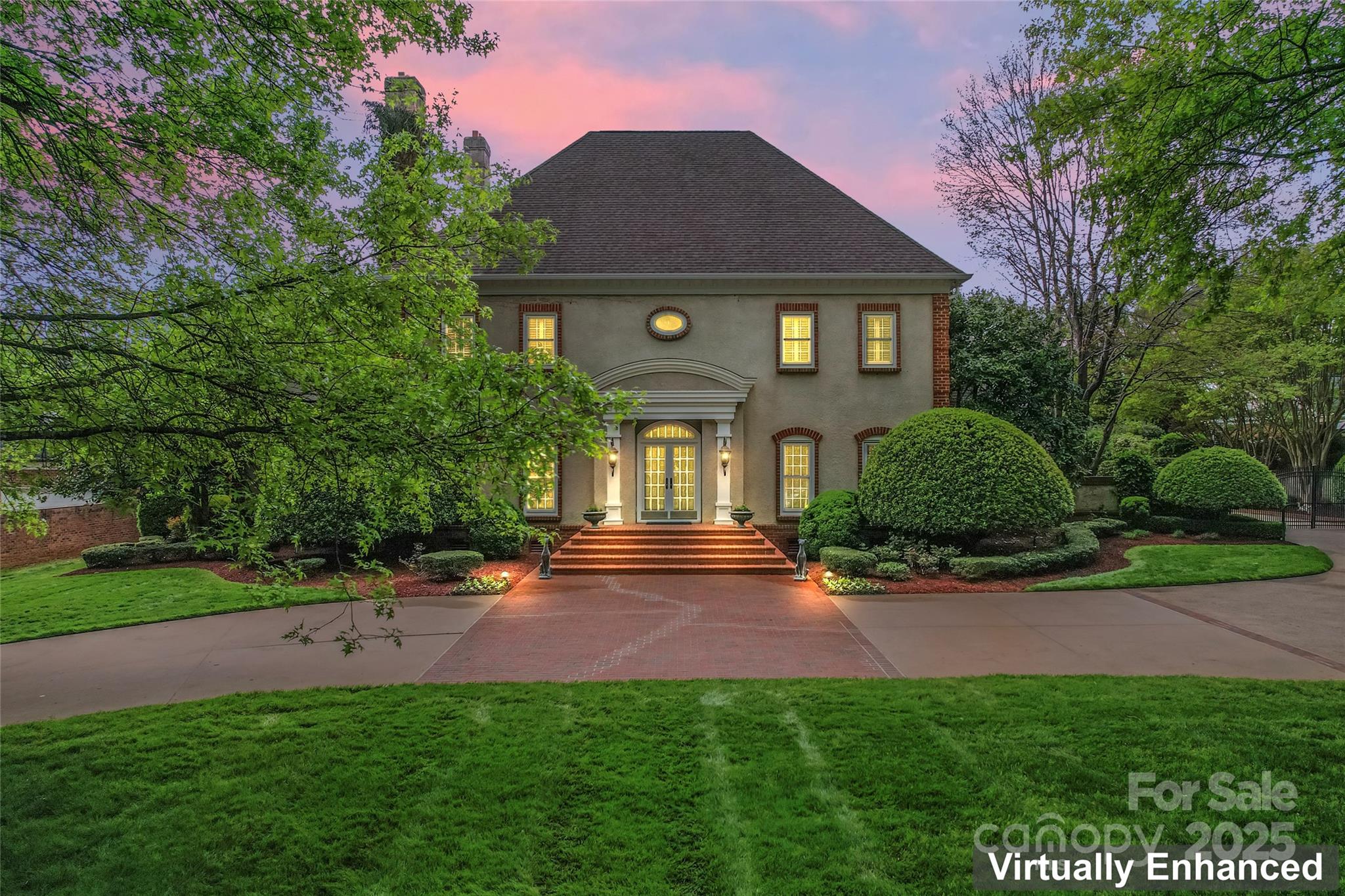 Seven Eagles - Residential