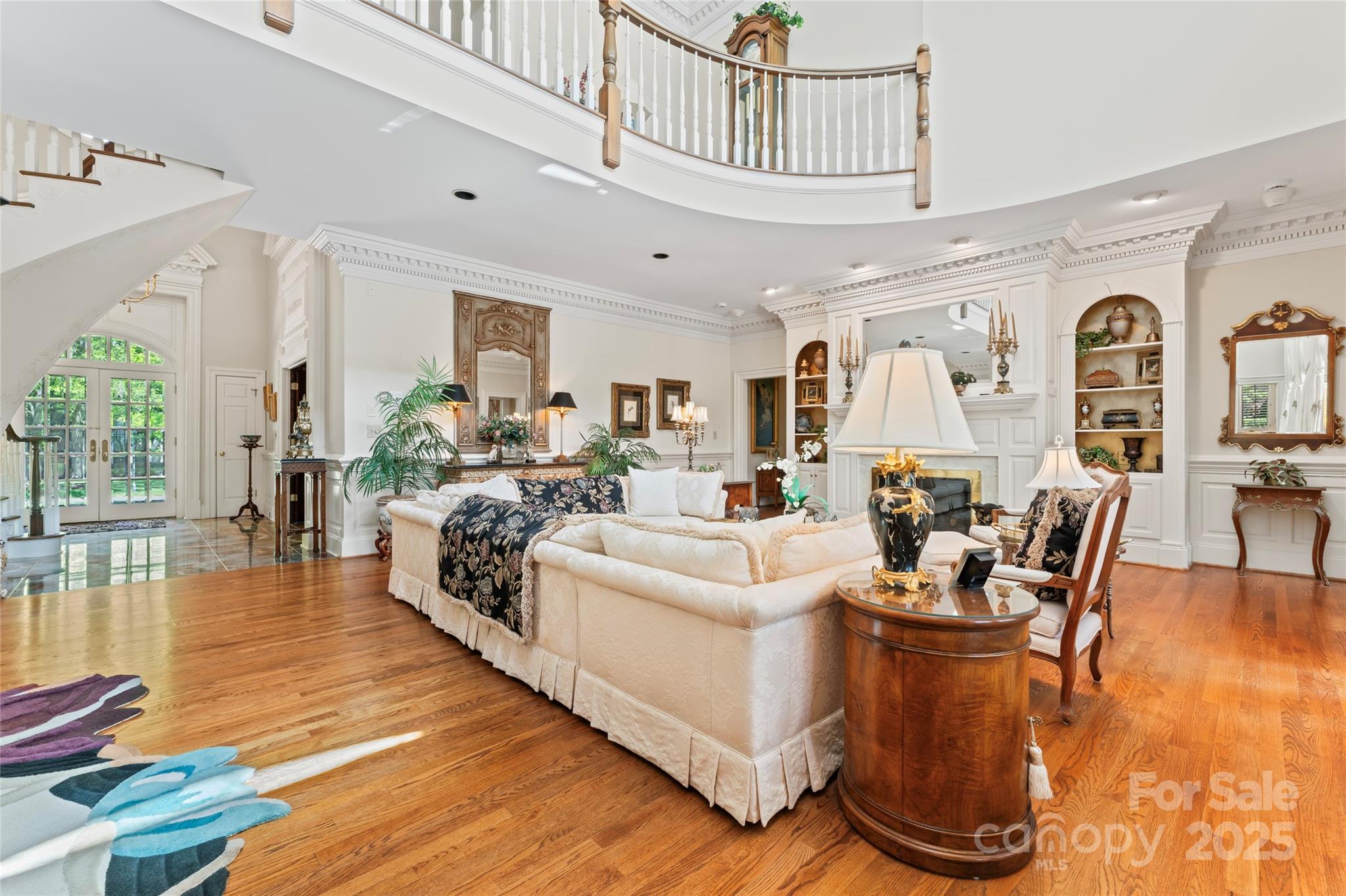 Seven Eagles - Residential