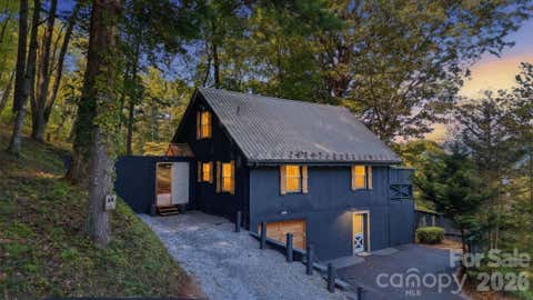 Photo of 410 Mother In Law Lane, Burnsville, NC 28714 (MLS # 4418467)