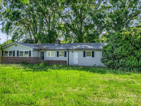 1314 Ellenboro Henrietta Road Ellenboro NC 28040