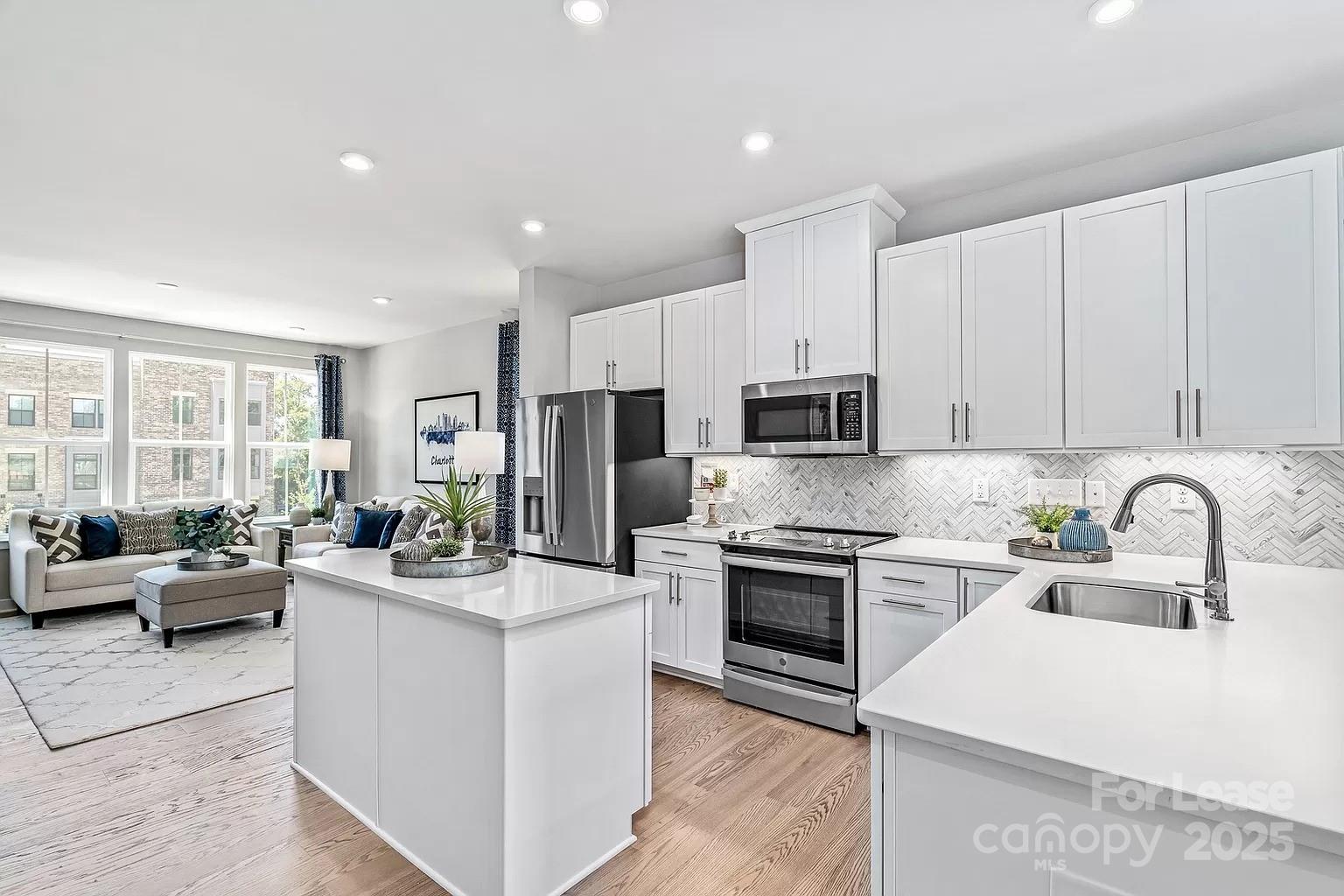 1324 Gleason Way 1007 D