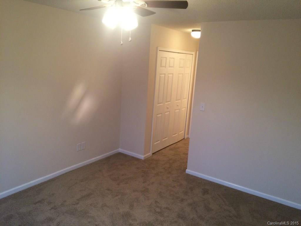 Windsor Trace - Residential