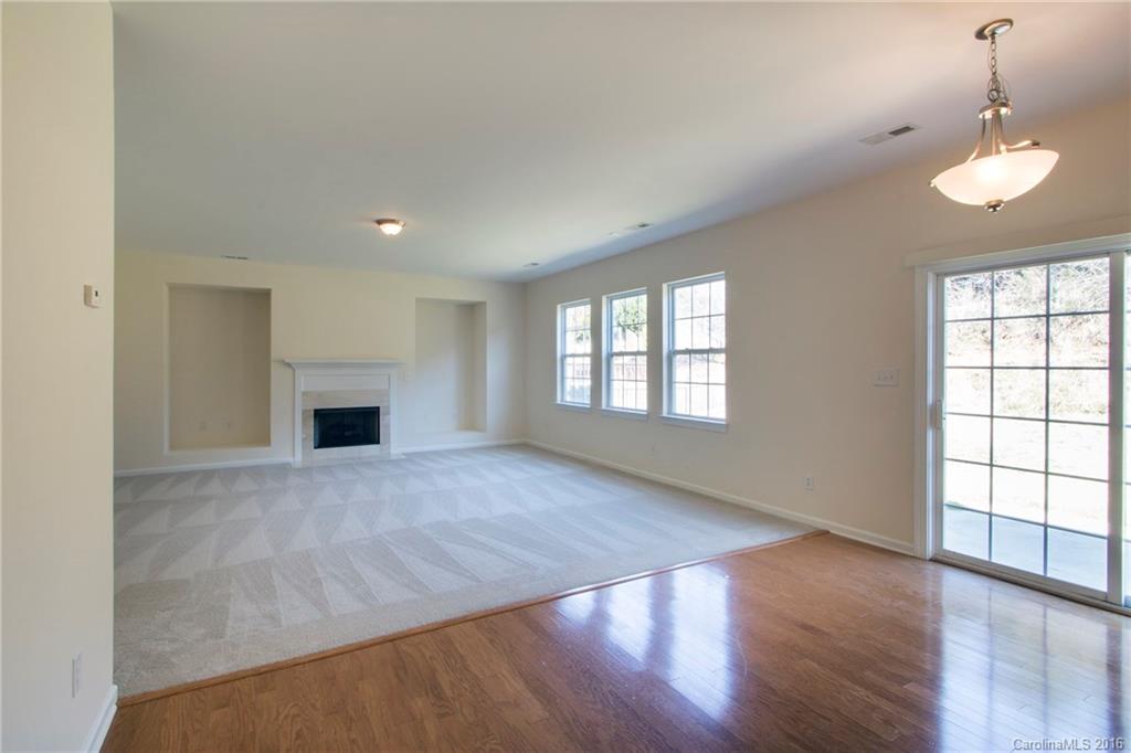 Moss Creek Village - Residential