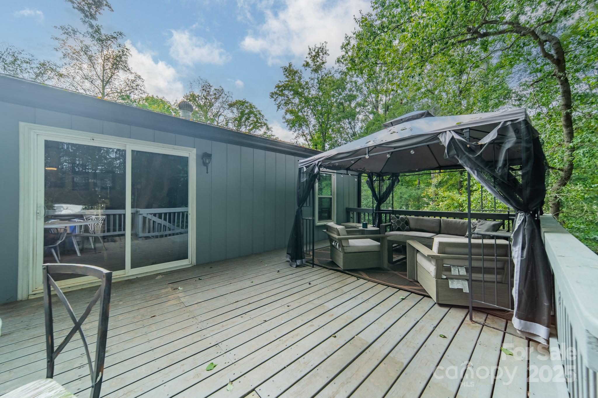 Holly Acres - Residential