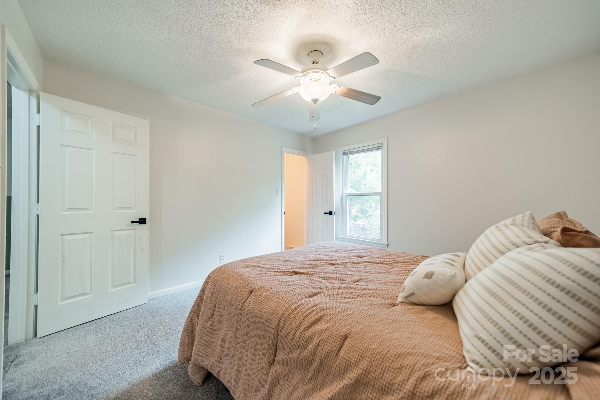 Holly Acres - Residential