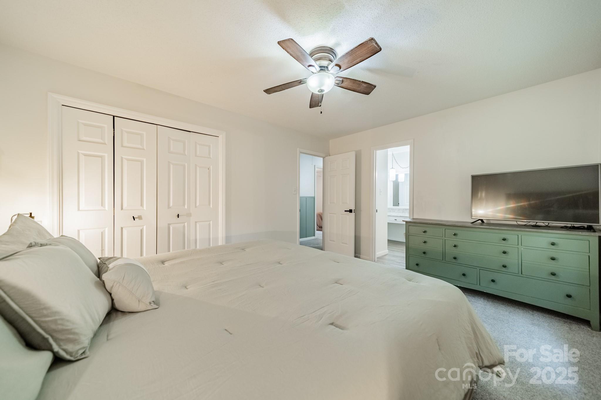 Holly Acres - Residential