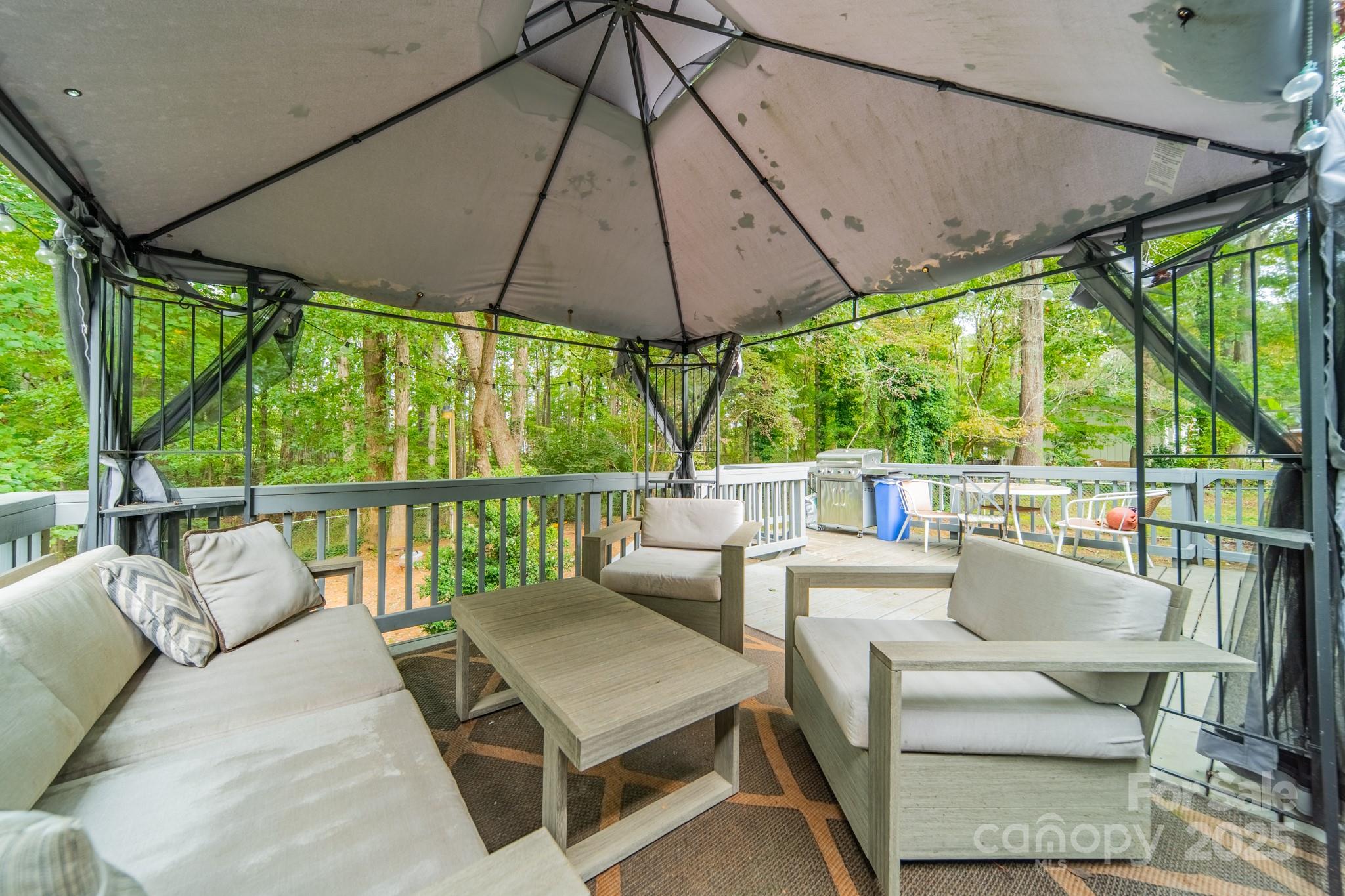 Holly Acres - Residential