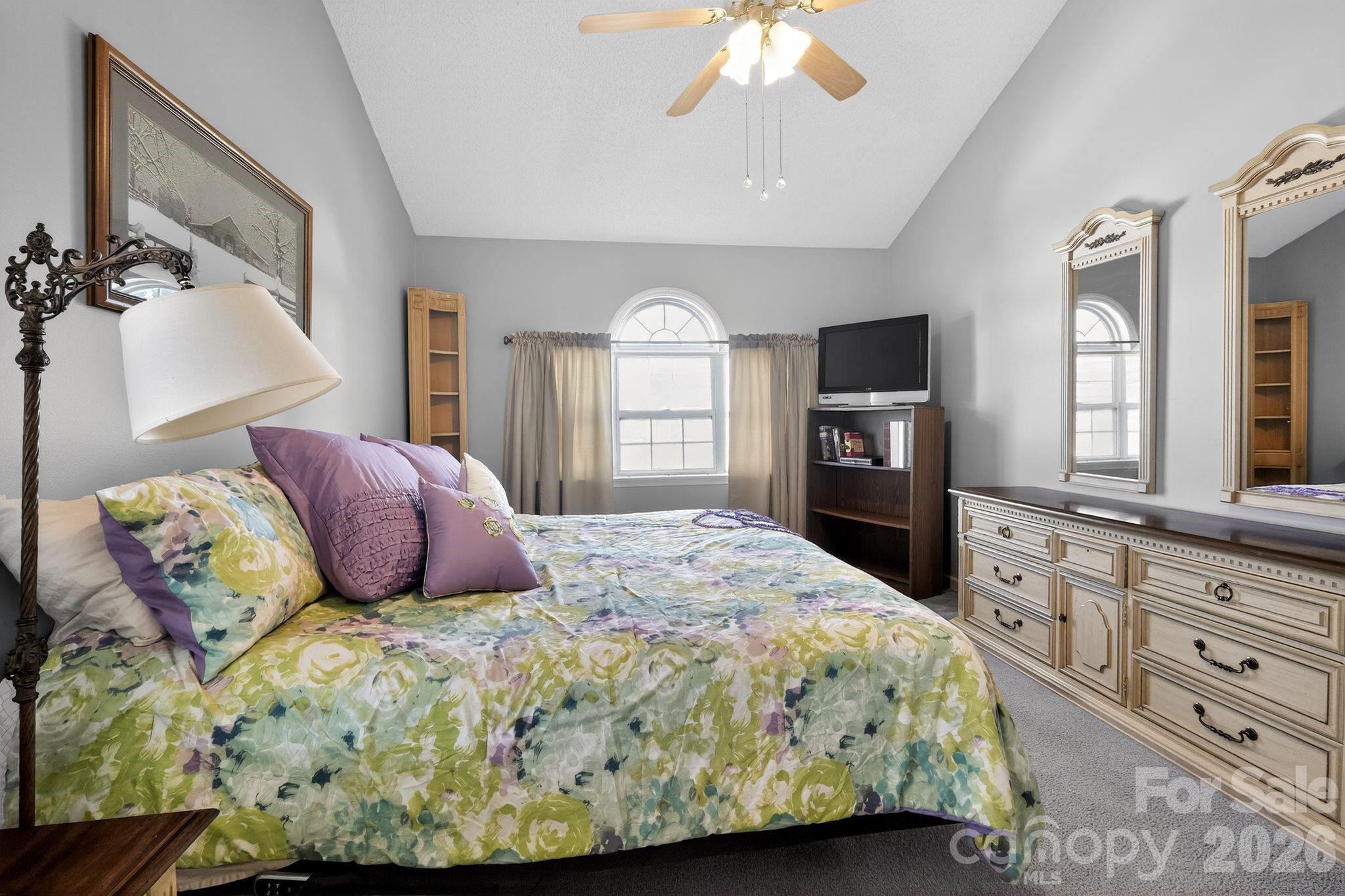 Olde Farm - Residential
