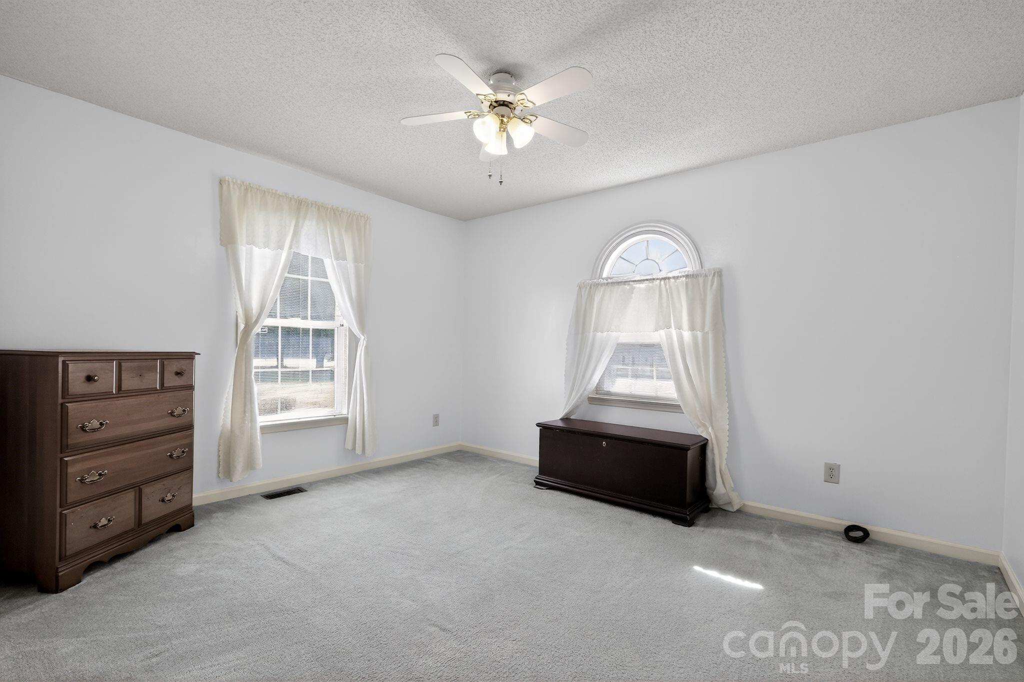 Olde Farm - Residential