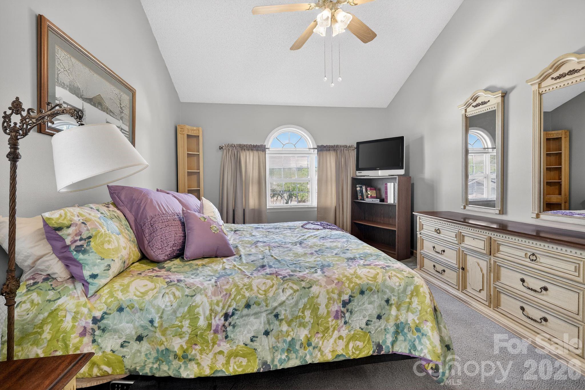 Olde Farm - Residential