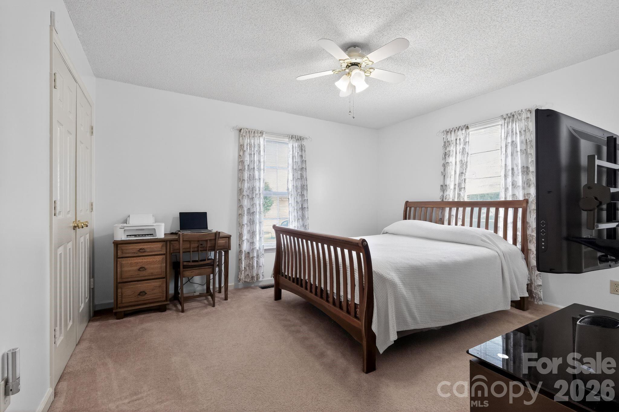 Olde Farm - Residential