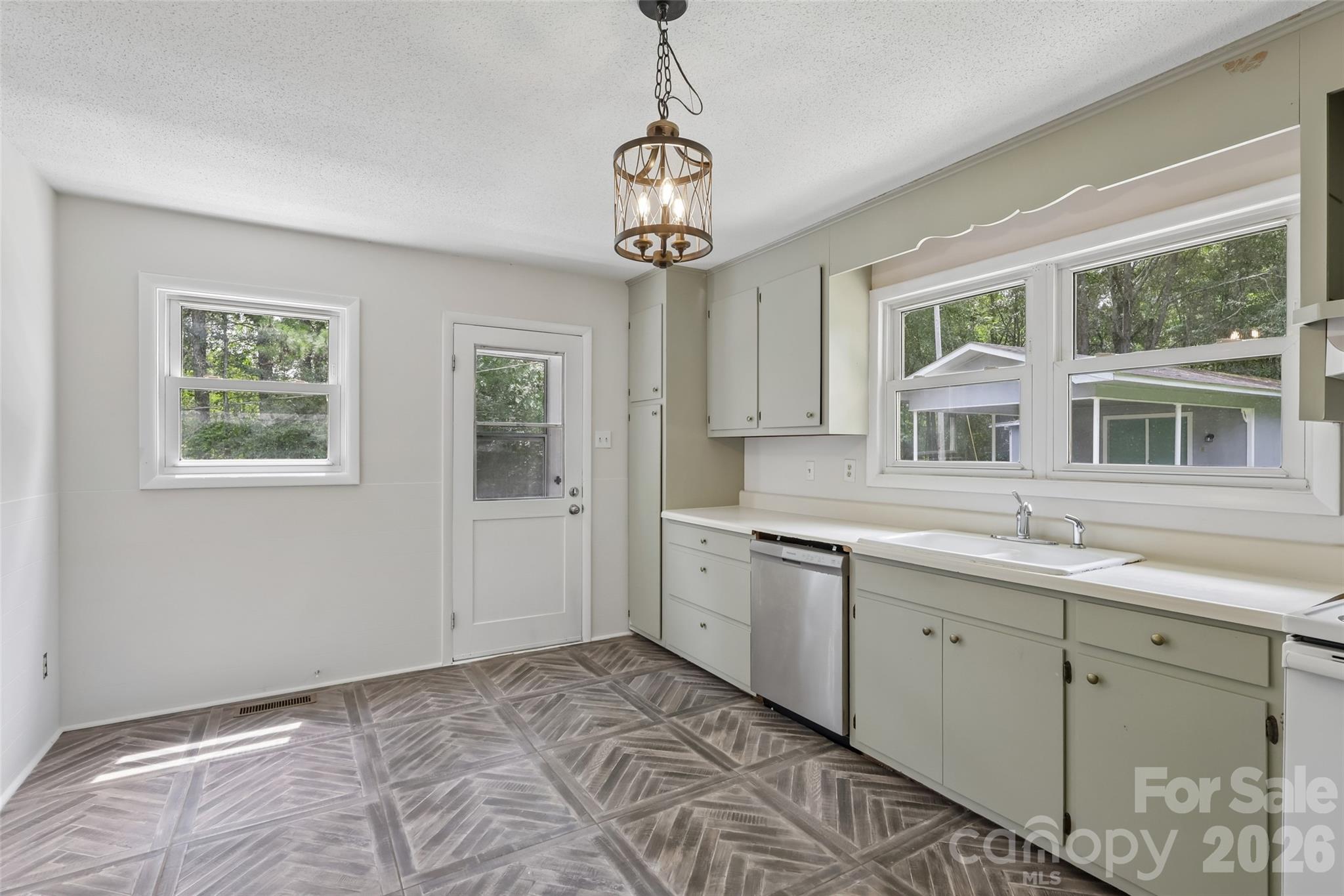 33269 Courtland Drive