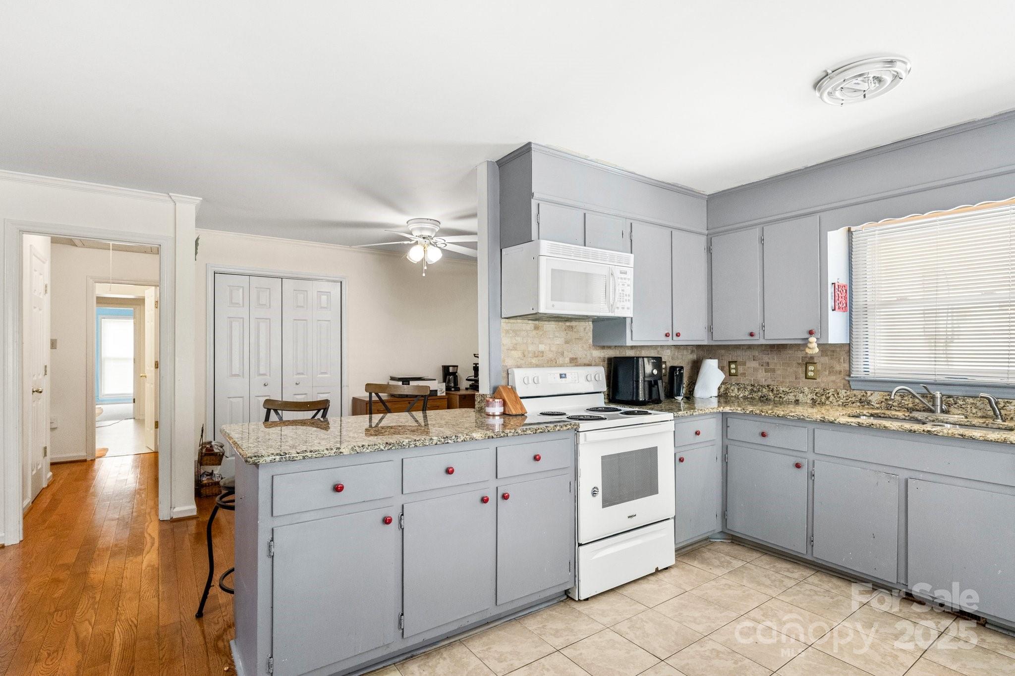 662 Willa Court 8