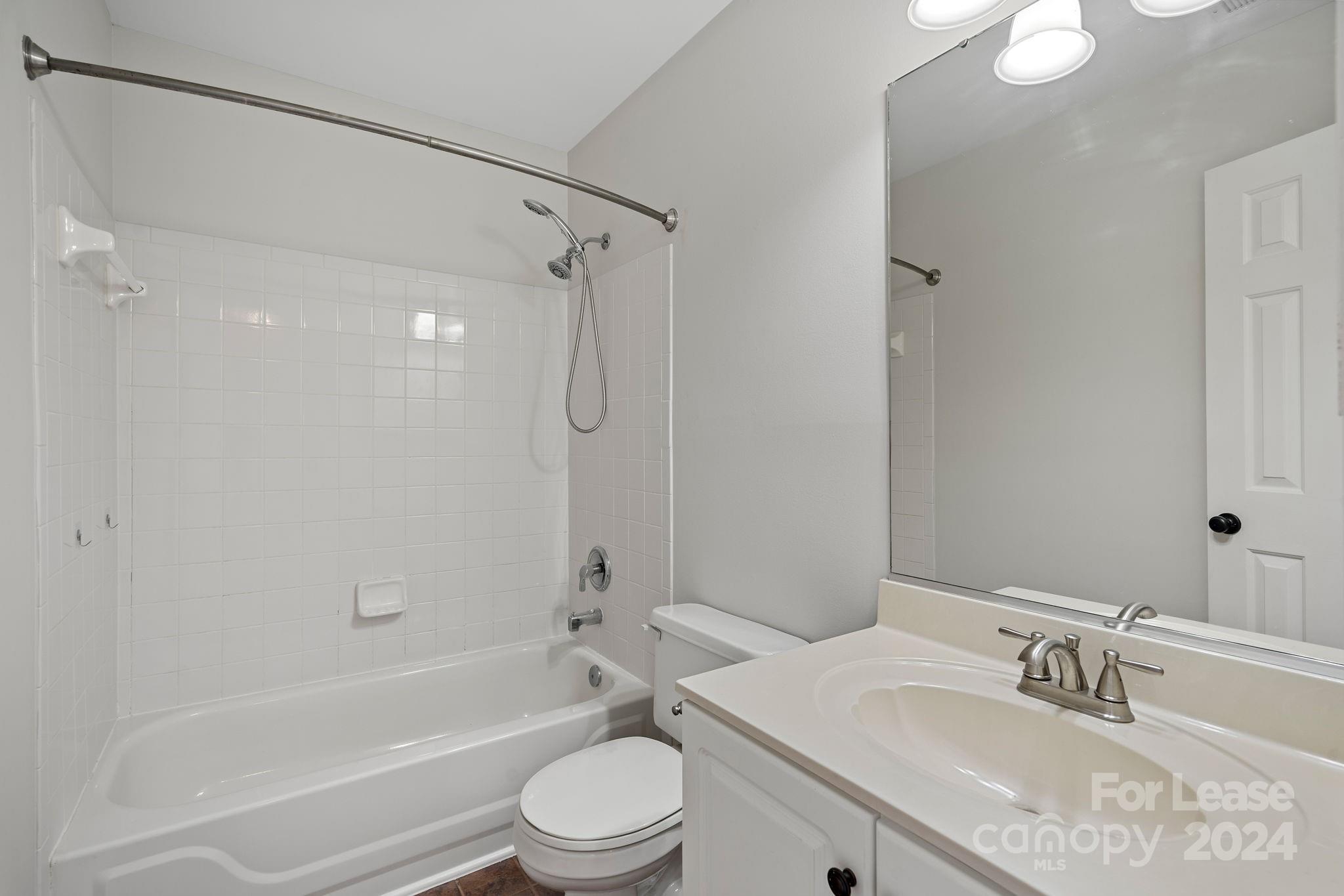 Bradford Glyn - Residential Lease