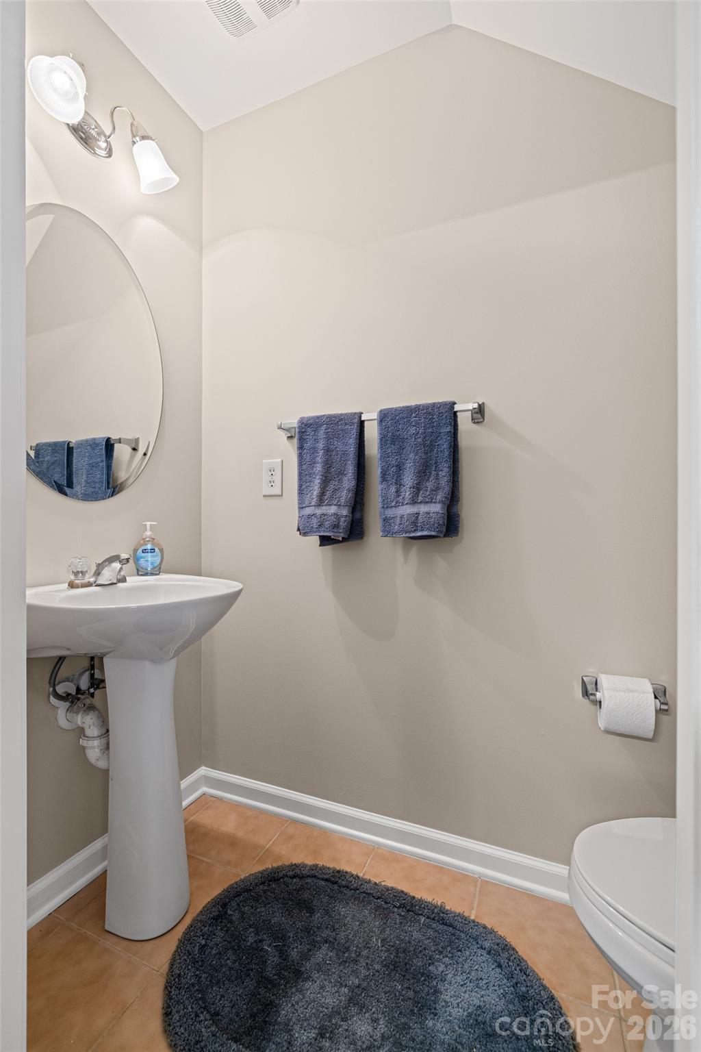 Ridge Pointe - Residential