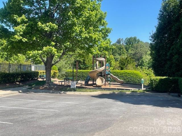 Ridge Pointe - Residential