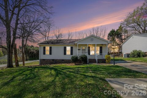 105 Chadwick Circle Dallas NC 28034