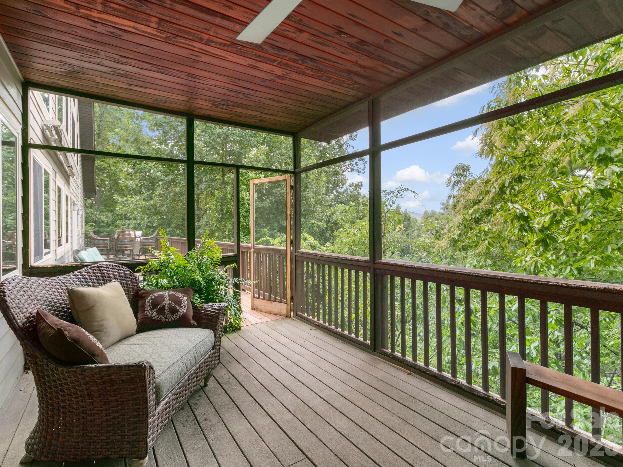 Rambling Ridge - Residential