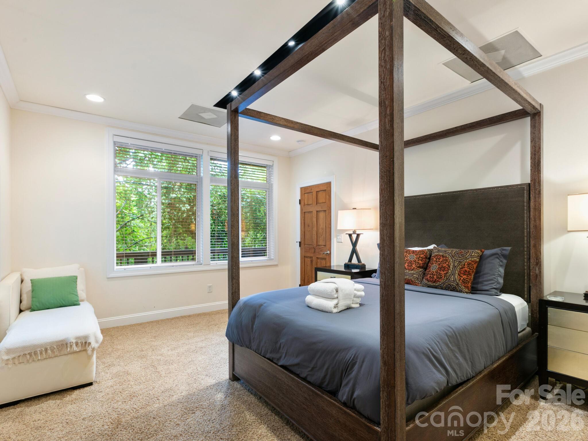 Rambling Ridge - Residential