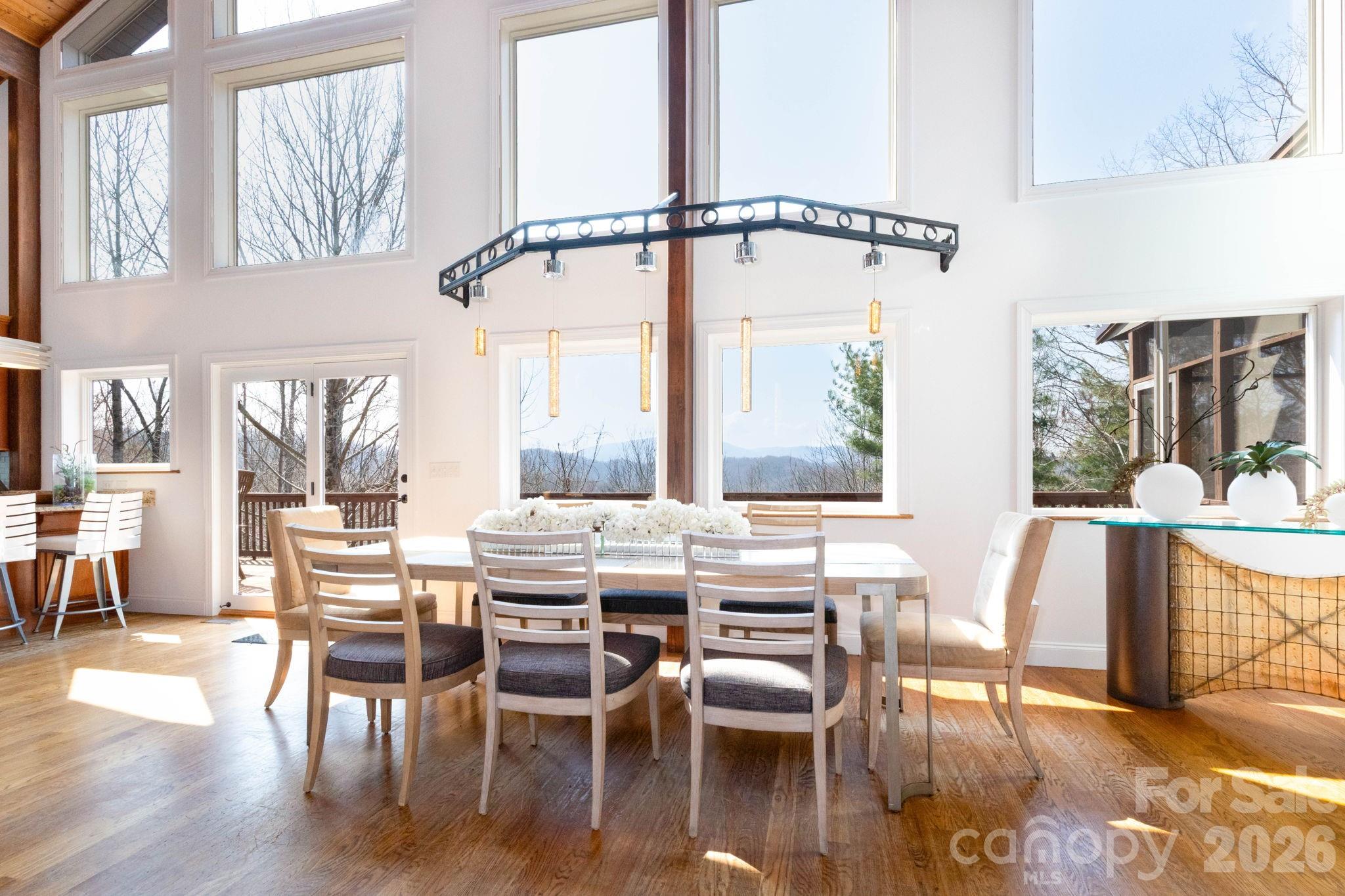 Rambling Ridge - Residential